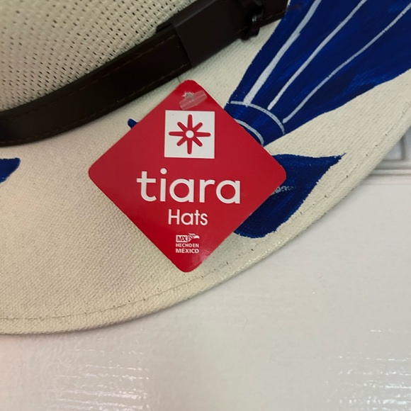 New hand painted hat - Picture 2 of 3